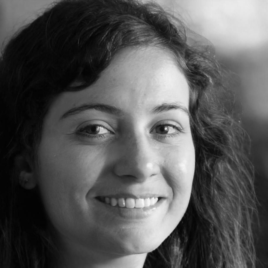 Portrait d'Amélie, entrepreneuse fintech